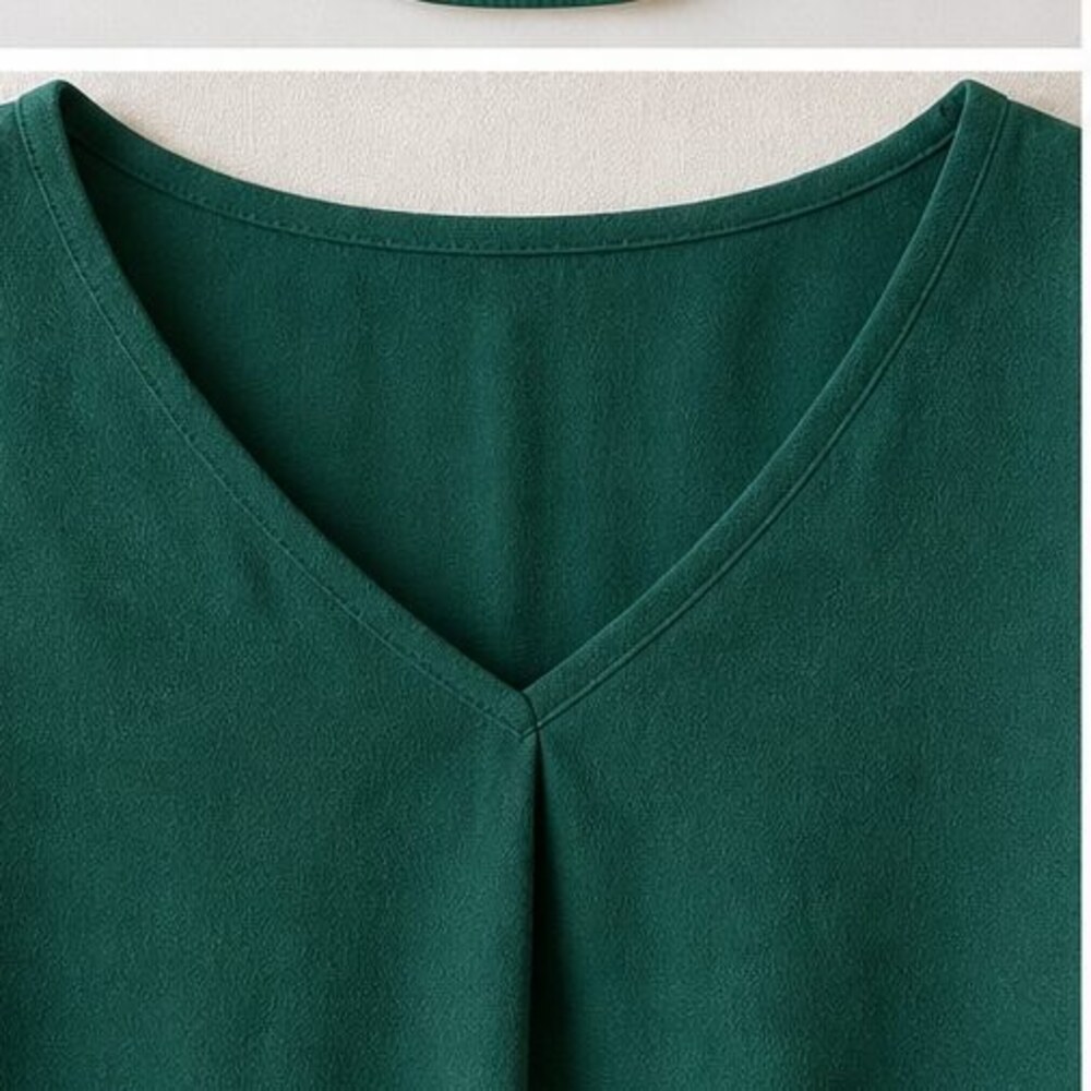Emerald Button Blouse - Picture 4 of 6